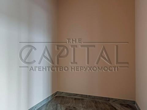 комерційна за адресою Звіринецька вул., 72