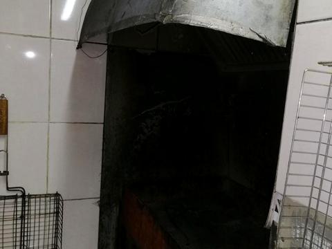 комерційна за адресою Степана Руданського вул., 4-6