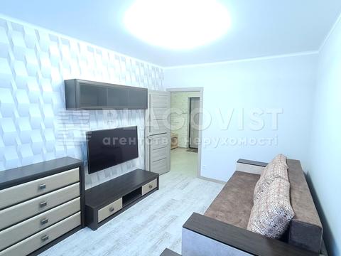 квартира по адресу Ревуцкого ул., 40-В