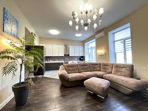 квартира за адресою Чернишевська вул., 56