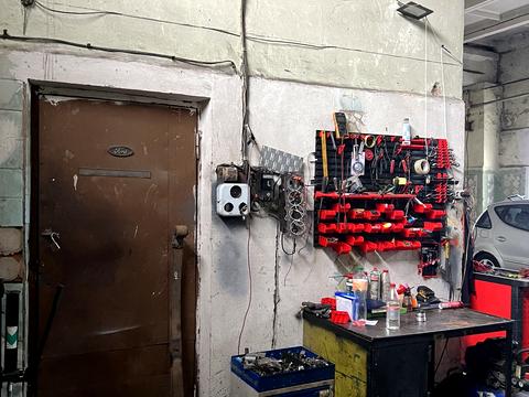 комерційна за адресою Чехова, 29