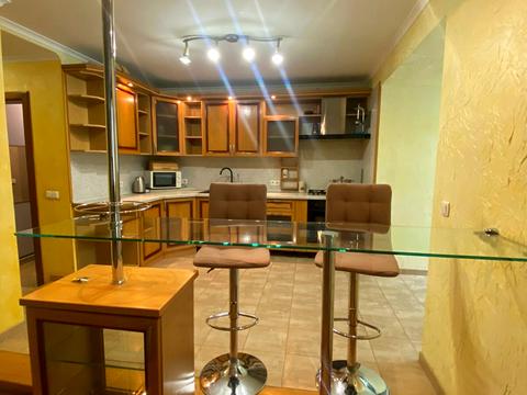 квартира за адресою Драгоманова вул., 17