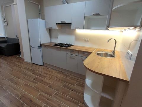 квартира за адресою Клубна, 12а