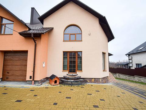 будинок за адресою Підволочиське шосе