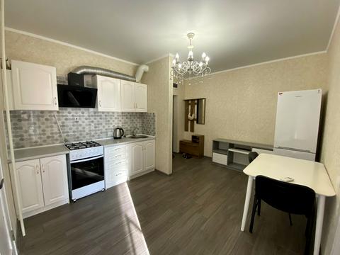 квартира по адресу Академика Сахарова ул., 9