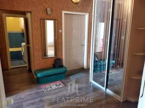 квартира за адресою Анни Ахматової вул., 19