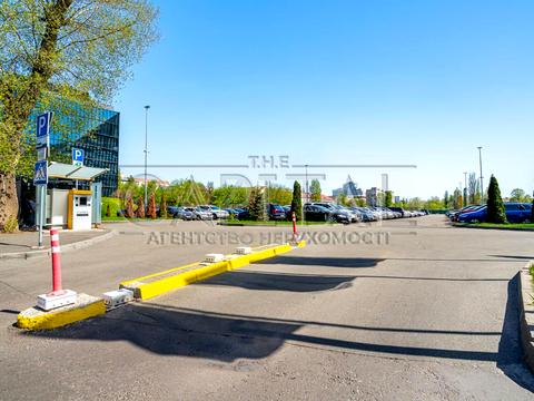 комерційна за адресою Ґарета Джонса вул. (Сім'ї Хохлових), 8