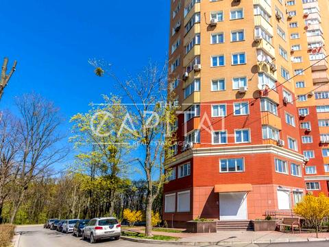 квартира за адресою Героїв Оборони вул., 10-А
