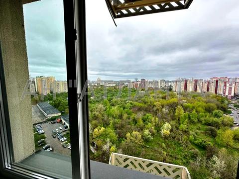 квартира по адресу Михаила Максимовича ул. (Трутенко Онуфрия), 32-А