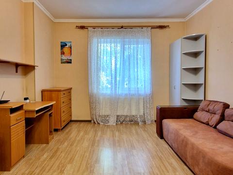 будинок за адресою грушевського, 20