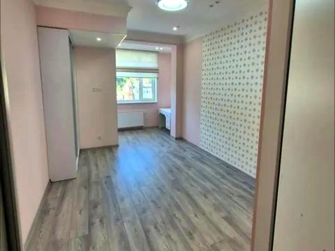 квартира по адресу Дегтярная ул., 7
