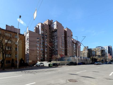 квартира за адресою Антоновича вул. (Горького), 104