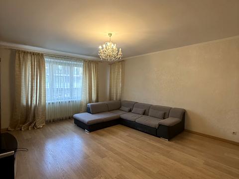 квартира по адресу Владимира Ивасюка просп. (Героїв Сталінграду), 4