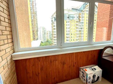 квартира по адресу Леси Украинки бульв., 21