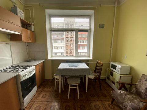 квартира за адресою Почайнинська вул., 44