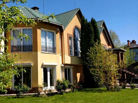дом по адресу Верхній Вал