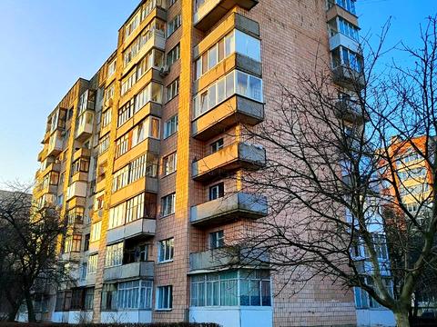 квартира за адресою Зоряна вул., 7