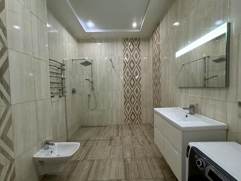 комерційна за адресою Братів Міхновських вул. (Московська), 37