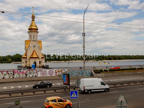 коммерческая по адресу Набережно-Крещатицкая ул., 19/21