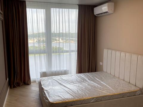 квартира за адресою Дніпровська набережна вул., 17-К