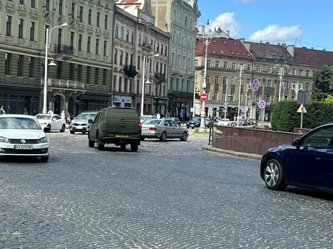 комерційна за адресою Проспект Свободи, 21