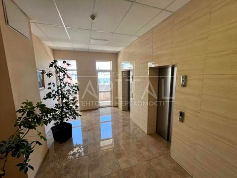 коммерческая по адресу Киев, Антоновича ул. (Горького), 33в