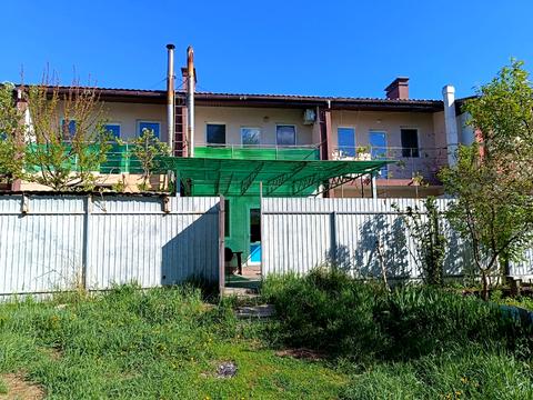 будинок за адресою Центральна вул.