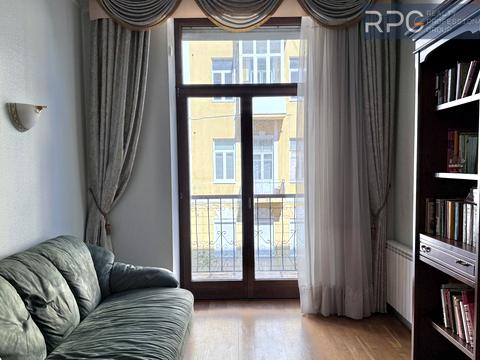 квартира за адресою Шовковична вул., 23