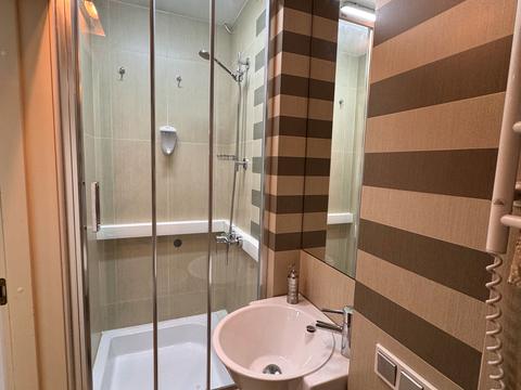 квартира за адресою Верховинна вул., 37