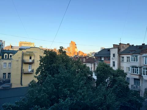 квартира за адресою Антоновича вул. (Горького), 25