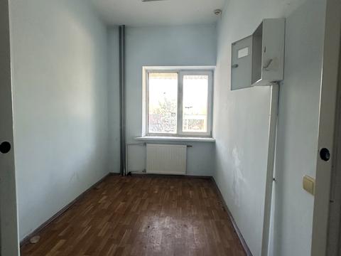 коммерческая по адресу Академика Барабашова ул., 32