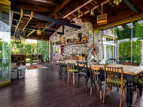 будинок за адресою Лісова вул.