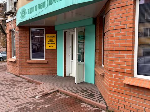 комерційна за адресою Арсенія Тарковського вул. (Володарського), 28/23