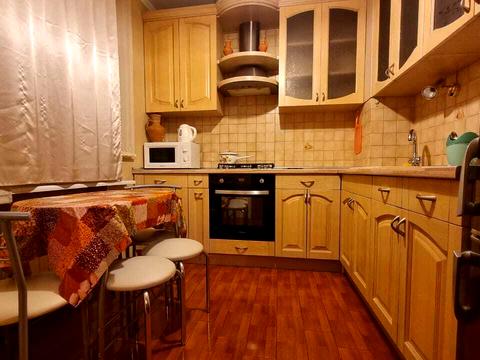 квартира за адресою Володимира Моссаковського вул. (Клари Цеткін), 3