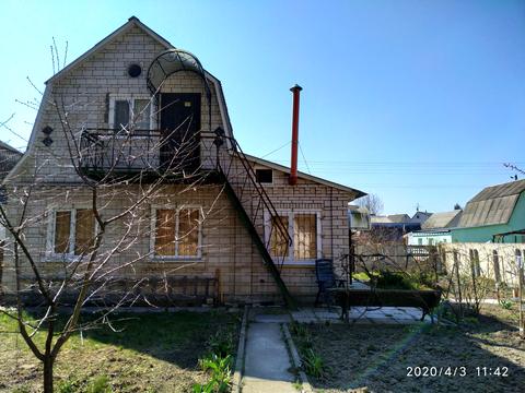 дом по адресу Центральна, 8