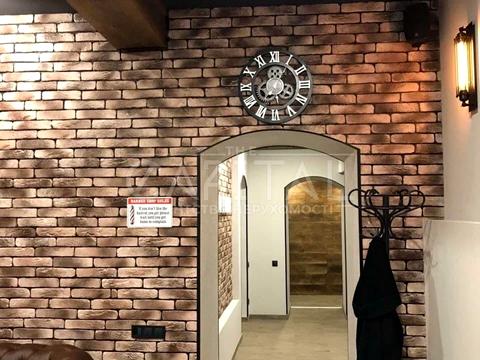 комерційна за адресою Малопідвальна вул., 21/8