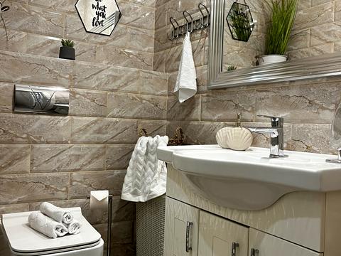 квартира за адресою Дмитра Луценка вул. (Крейсера "Аврора"), 10-А