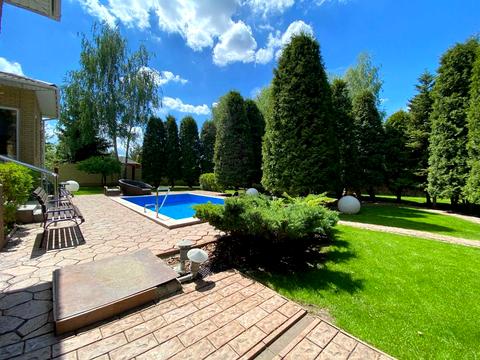 будинок за адресою Янтарная, 14