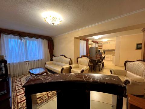 квартира за адресою Олександра Довженка вул., 14/1