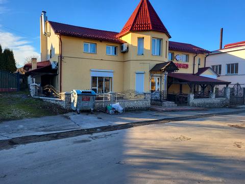 коммерческая по адресу Національного Відродження, 15