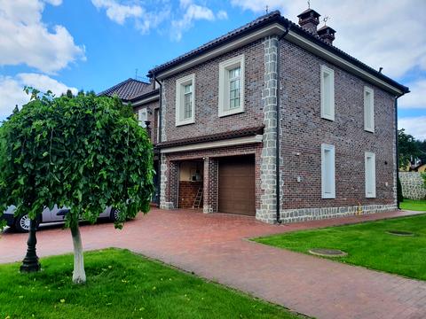 будинок за адресою вулиця Кошового