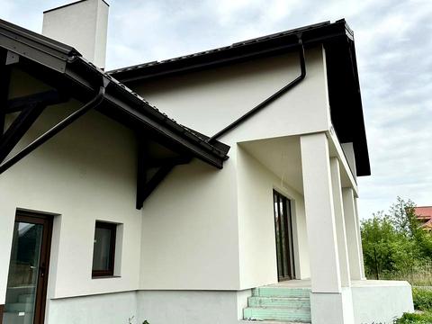 будинок за адресою Володимира Івасюка вул.