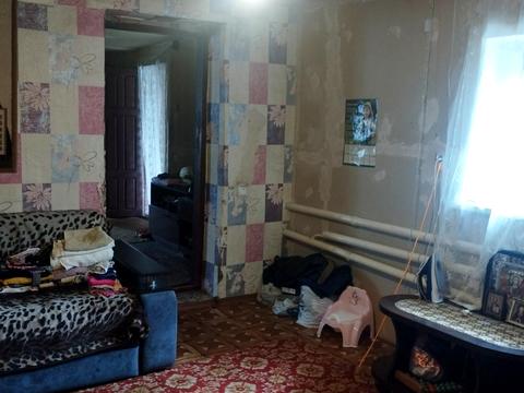 дом по адресу пгт. Рогань, 1-го Мая пер., 17