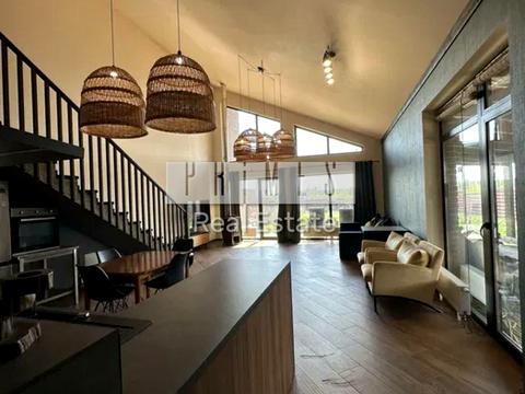 будинок за адресою 3-тя Будівельників вул.