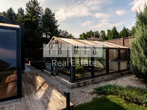 дом по адресу Военная ул.