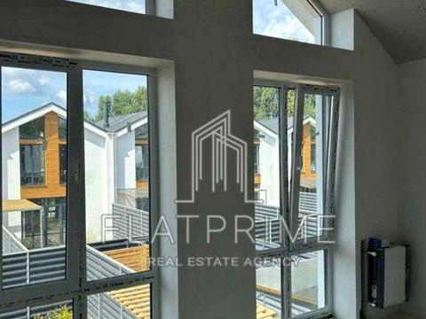 будинок за адресою с. Рожни, Спаська, 63