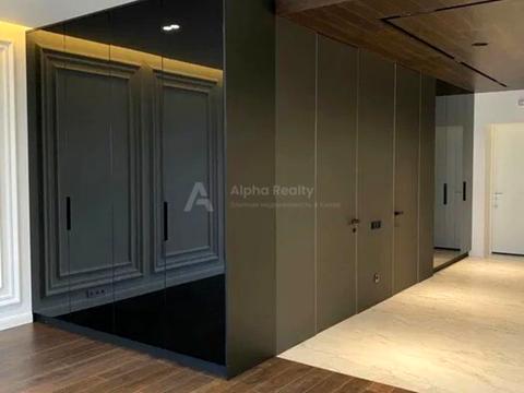комерційна за адресою Кловський узвіз, 7a
