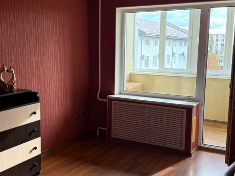 квартира за адресою Космонавтів вул., 130а