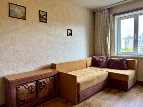 квартира за адресою Академіка Єфремова вул. (Командарма Уборевича), 15