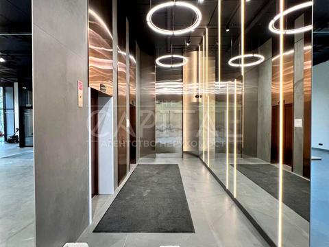 комерційна за адресою Красилівська вул., 9